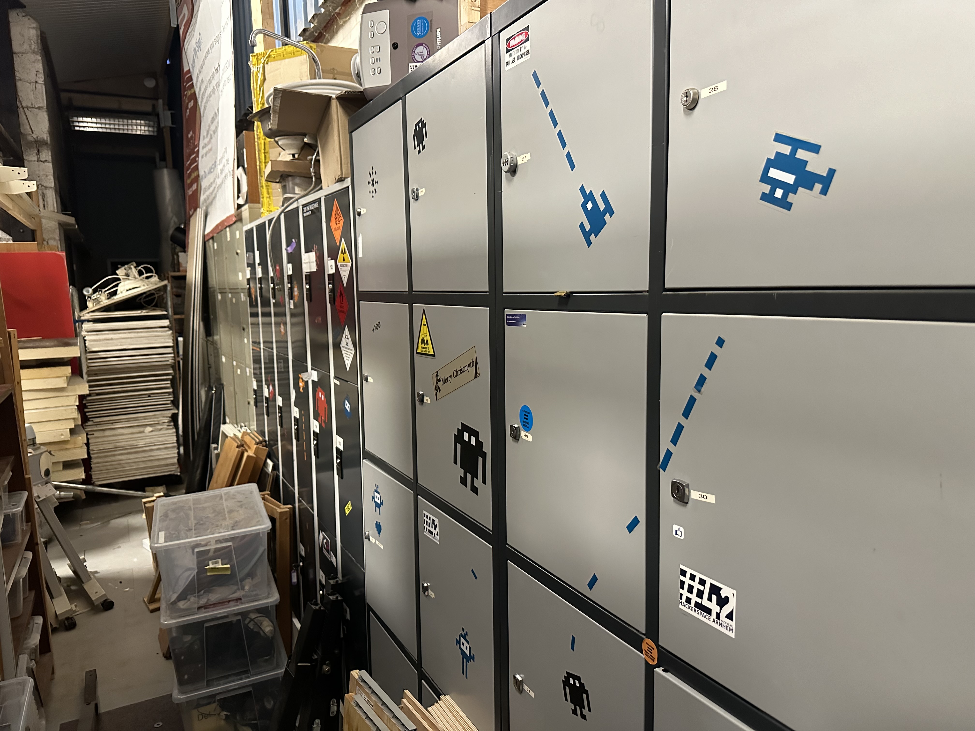 File:Tool_Lockers_Picture.jpg