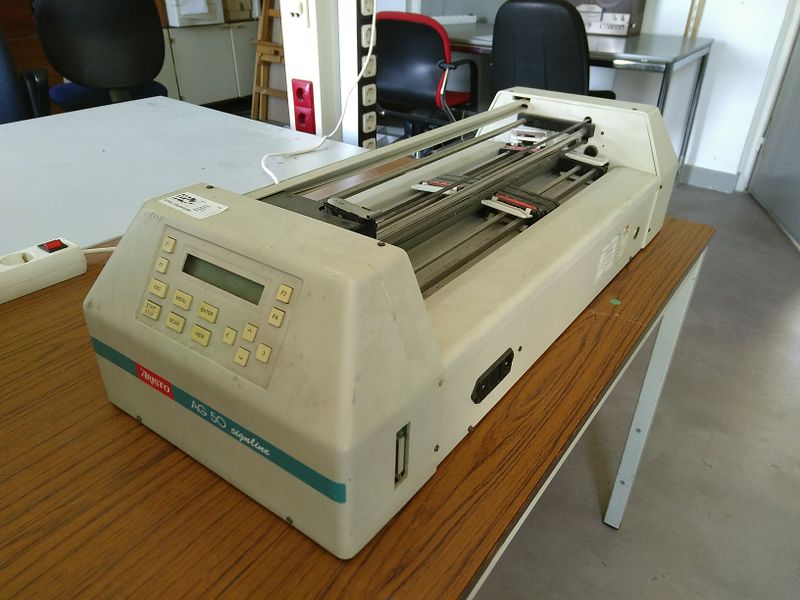 Bestand:AristoVinylsnijder Picture.jpg