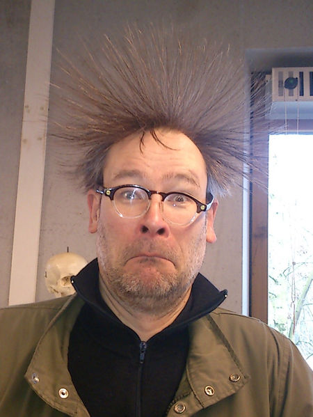 Bestand:MacSimski Picture.jpg