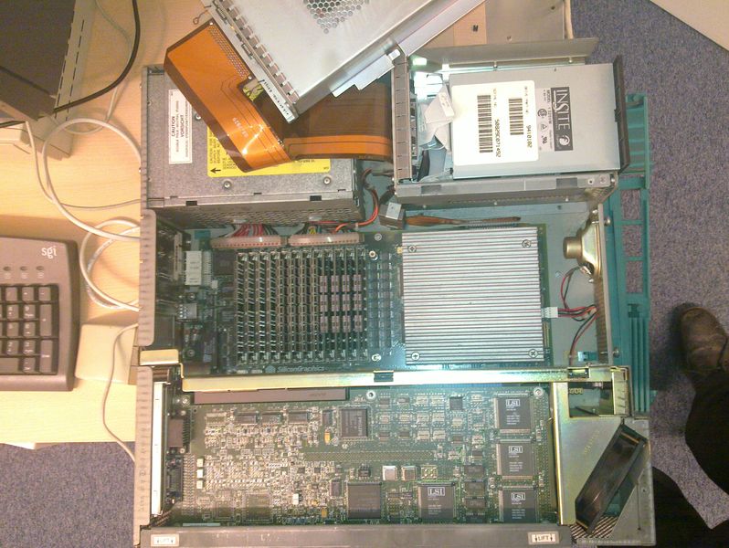 Bestand:SGI Indigo2.jpg