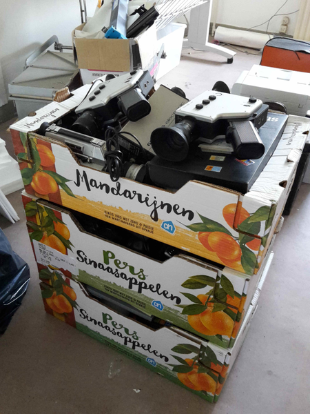 Bestand:Foto-en-video-cameras Picture.png