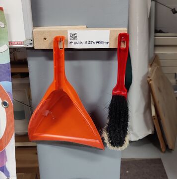 Tool Stoffer en Blik Picture.jpg