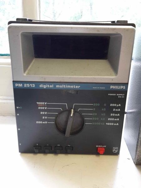 Bestand:PhilipsPM2513 Picture.png