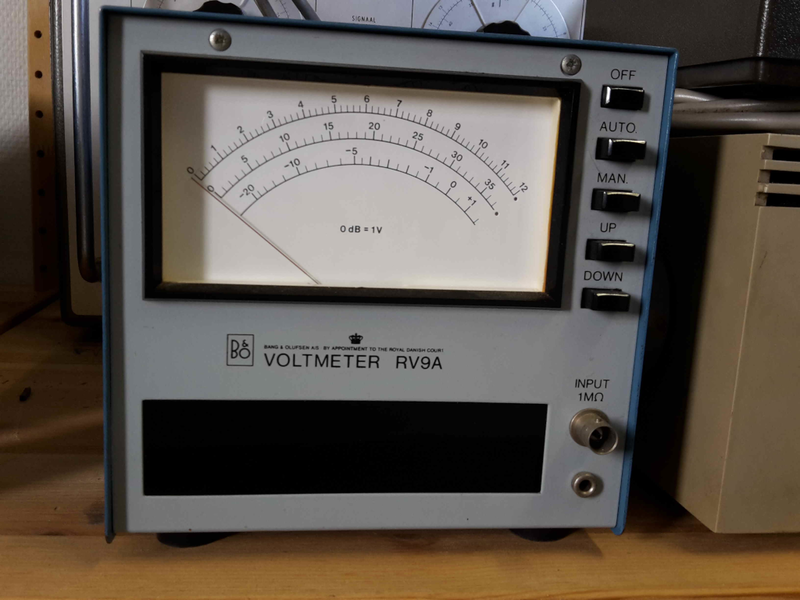 Bestand:VoltmeterRV9A Picture.png