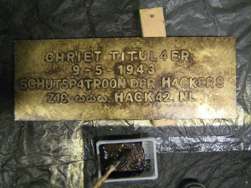 Bestand:Bordje brons.jpg