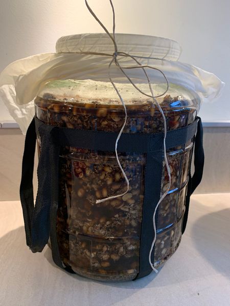 Bestand:Ambachtelijke Sojasaus Picture.jpg