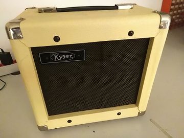 Tool Kyser KV 15 Gitaarversterker Picture.jpg